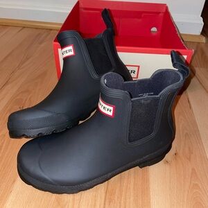 NIB! HUNTER Original Chelsea Short Boot Black